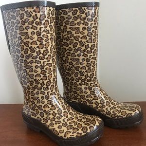Leopard Print Mid-Calf Rain-boots